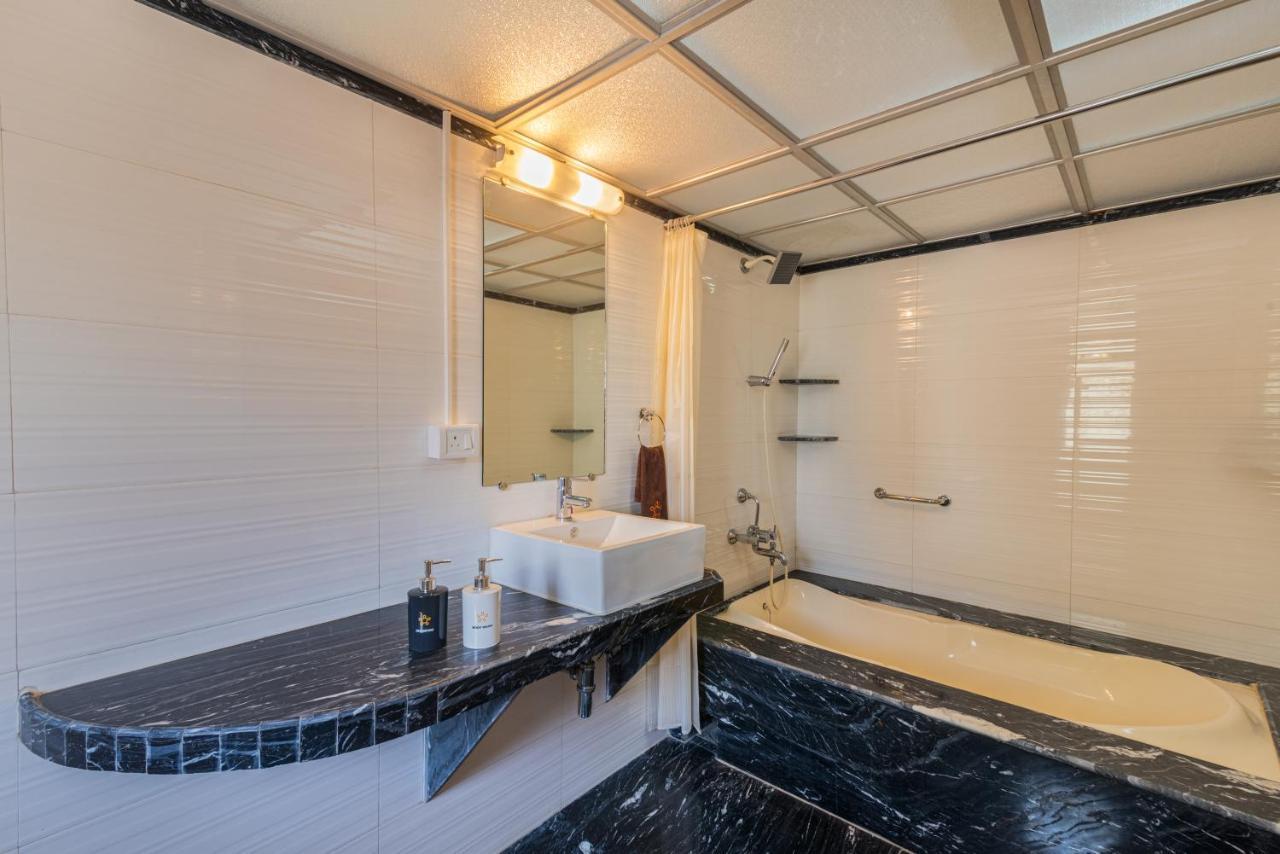 Saffronstays Grandiosa - 4 Bdr Pet-Friendly, Pool Villa Khandala Dış mekan fotoğraf